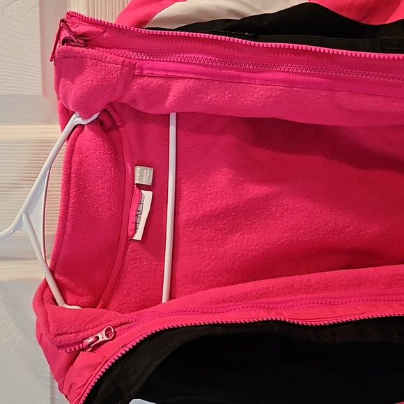 The Children's Place Pink Girl's Winter Puffer Jacket with removable Fleece - Picture 2 of 5